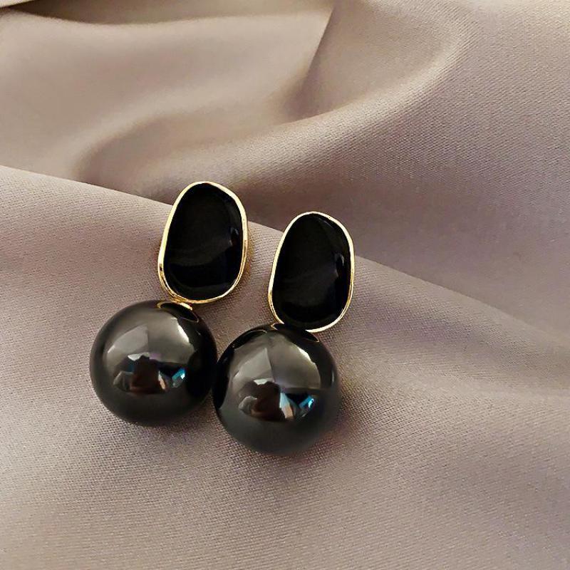 Big Brand High Class Noble Pea - огляд і ціна Pearl Stud Earrings