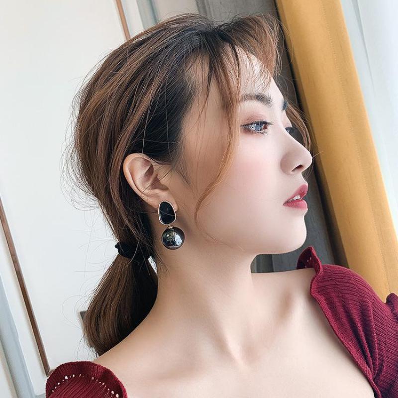 Big Brand High Class Noble Pea - огляд і ціна Pearl Stud Earrings