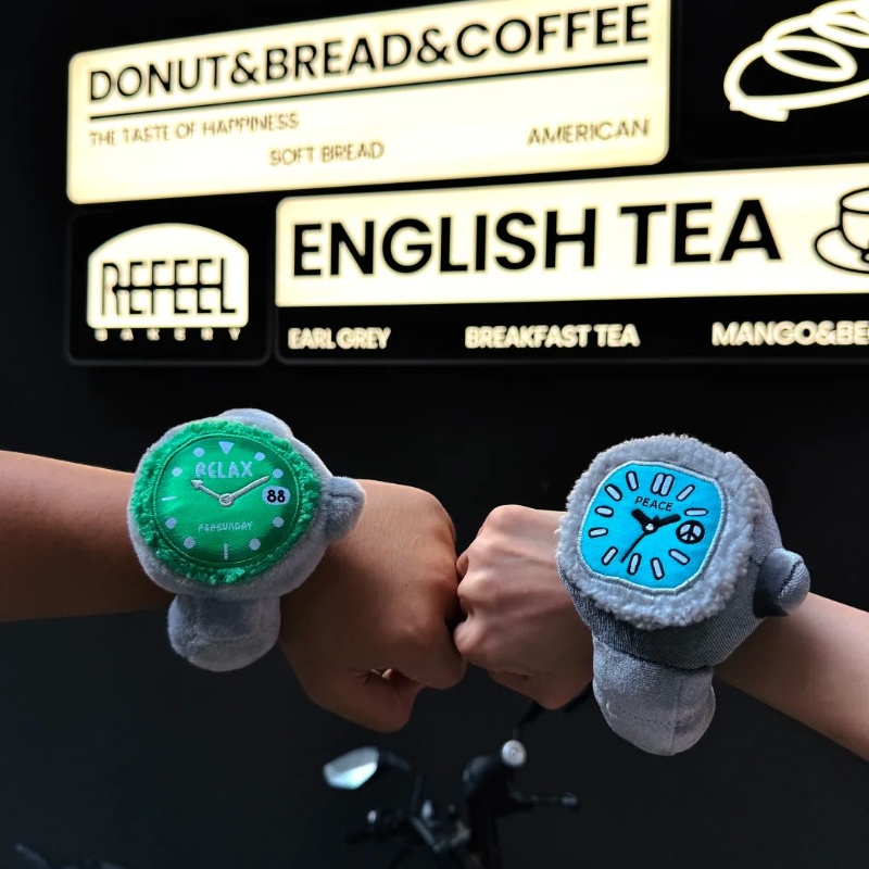 In Stock Pop Sunday Plush Rela - огляд і ціна Jewelry Watches Box