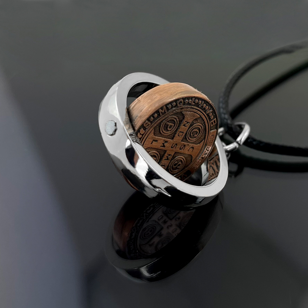 New St Benedict Medal Necklace - огляд і ціна Jewelry & Watches Vitopoulos