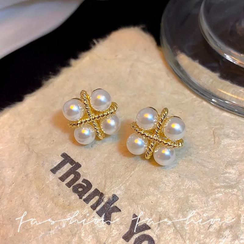 925 Silver Needle Korean Fashi - огляд і ціна Pearl Stud Earrings