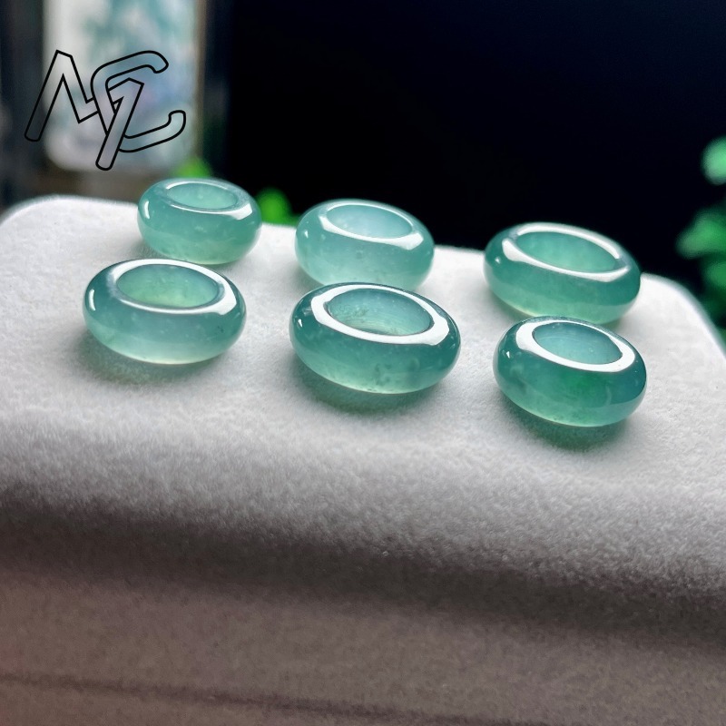 Natural Emerald Blue Water Luc - огляд і ціна Jewelry & Watches Vitopoulos